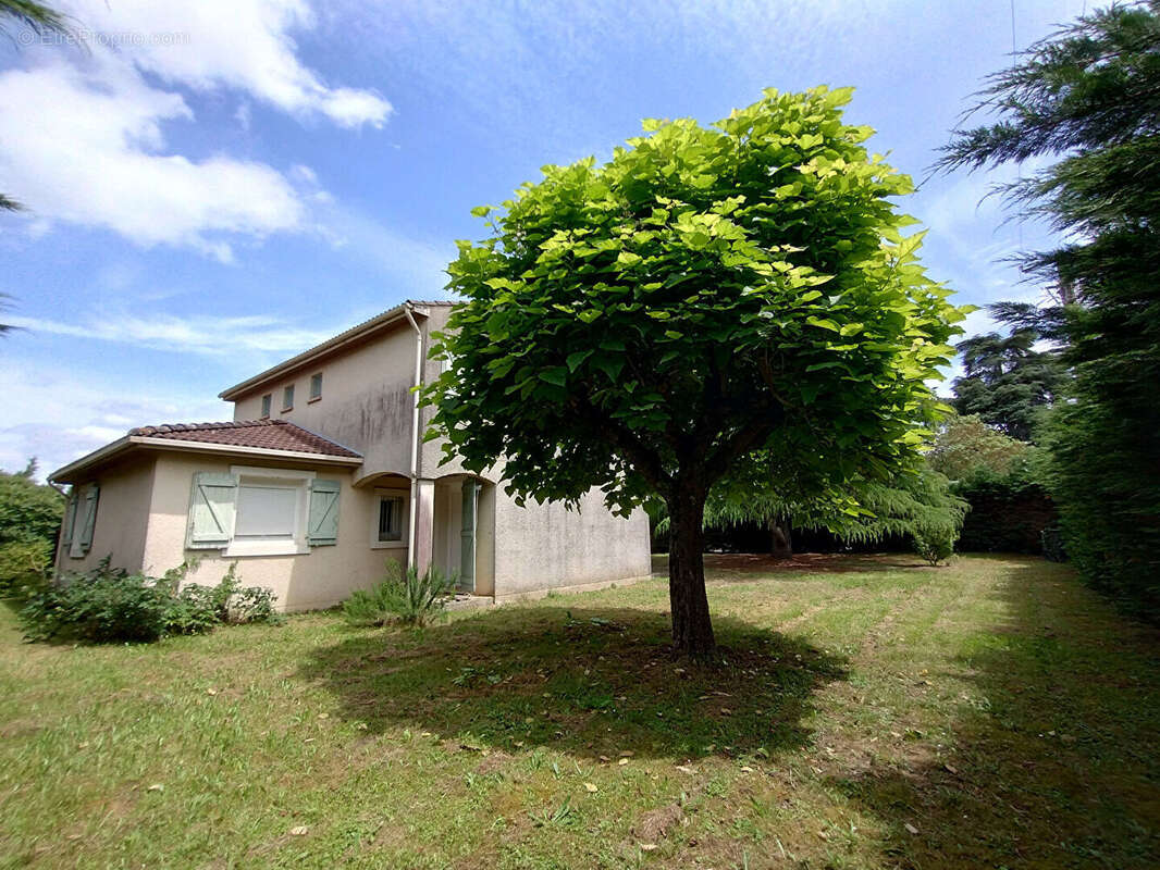 Maison de type 6 de 125 m² au calme avec terrain de 878 m² - photo 4