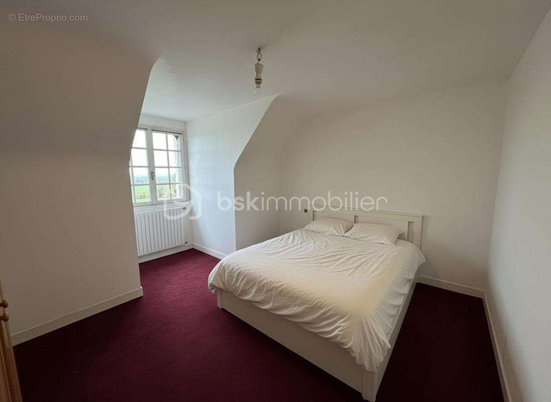 Maison à LE TEILLEUL