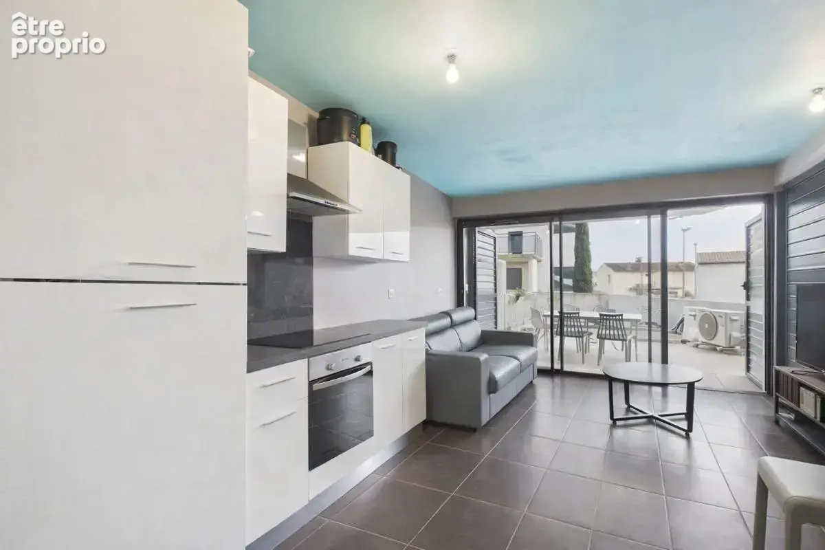 EXCLUSIVITE // Grand studio avec terrasse et parking en sous-sol - photo 3