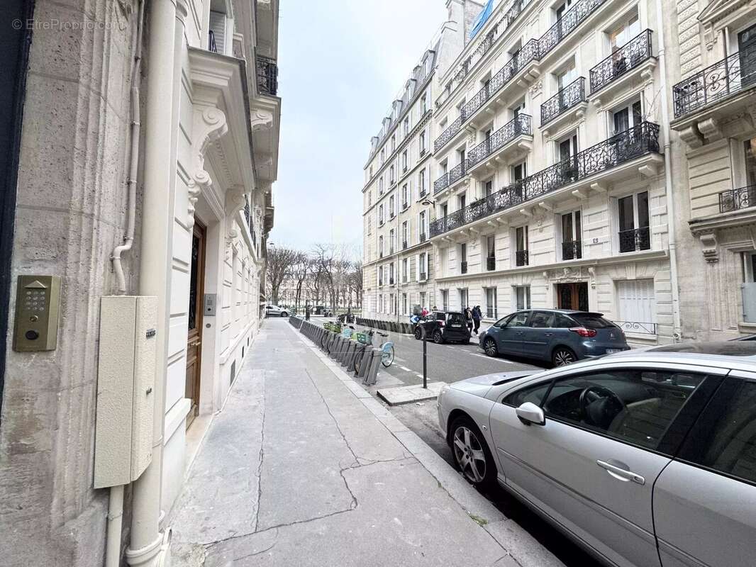 Appartement à PARIS-6E