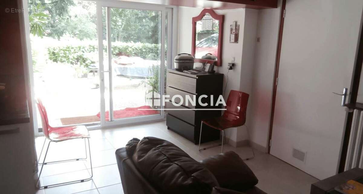 Maison à SAINTE-FOY-LES-LYON