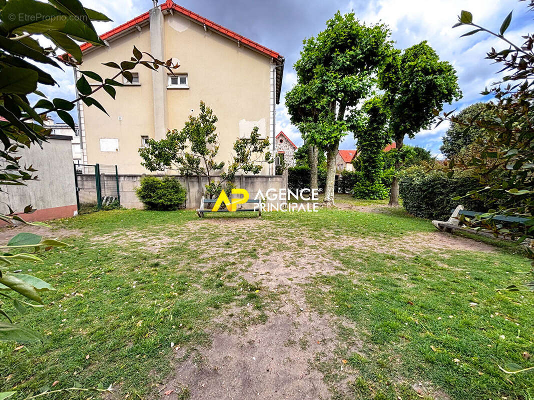 Sartrouville - La Plaine - Appartement 3 pièces 56.98 m² avec cave et parking - photo 10