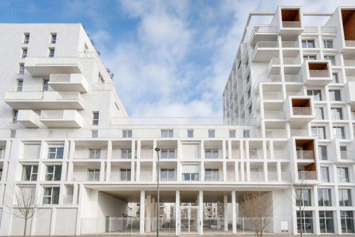 Appartement à ASNIERES-SUR-SEINE