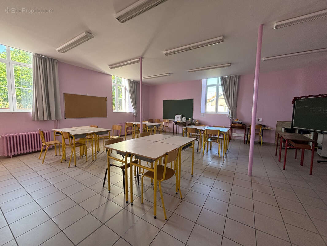 Maison à COULMIER-LE-SEC