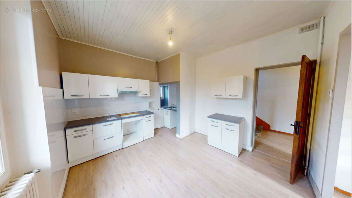 Maison à VILLARD-BONNOT