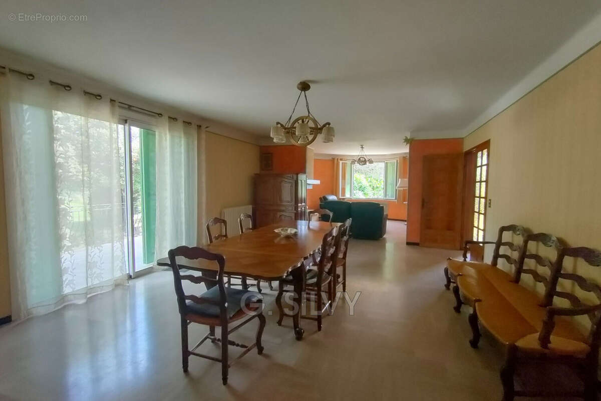 Maison à ORANGE