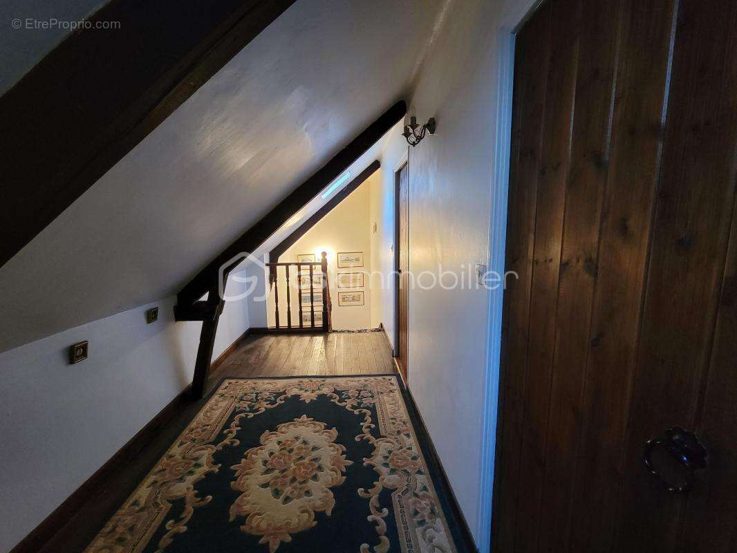 Maison à HEMONSTOIR