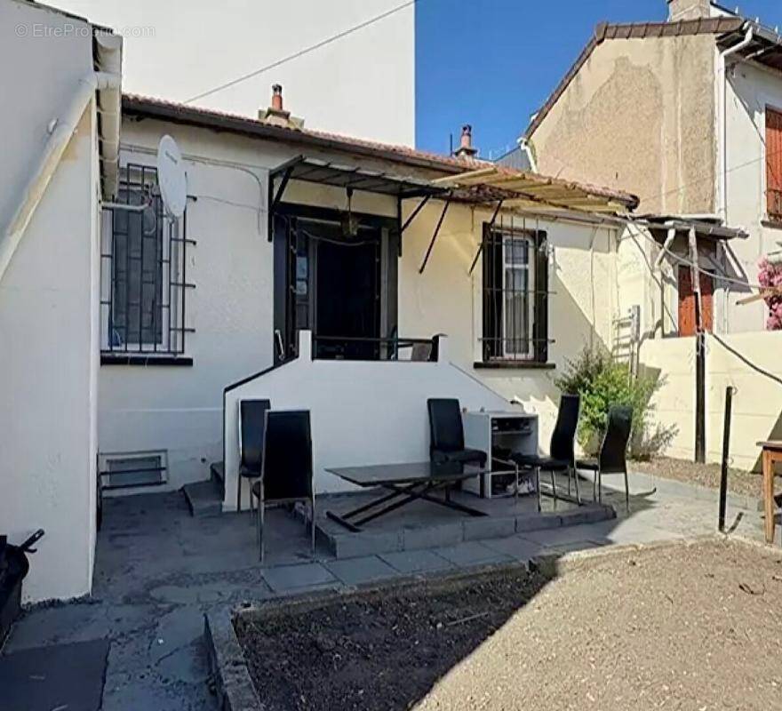 Maison à PIERREFITTE-SUR-SEINE