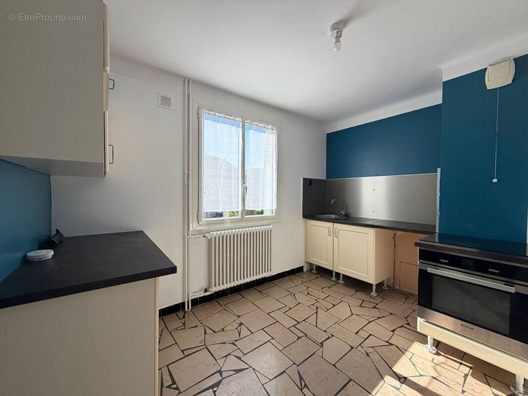 Appartement à MACORNAY