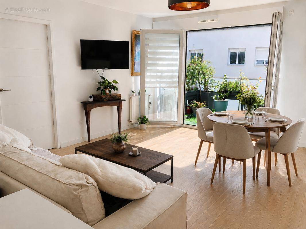 Appartement à CLICHY