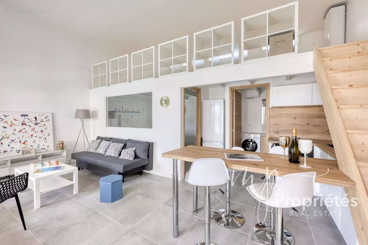 Appartement à LE LAVANDOU