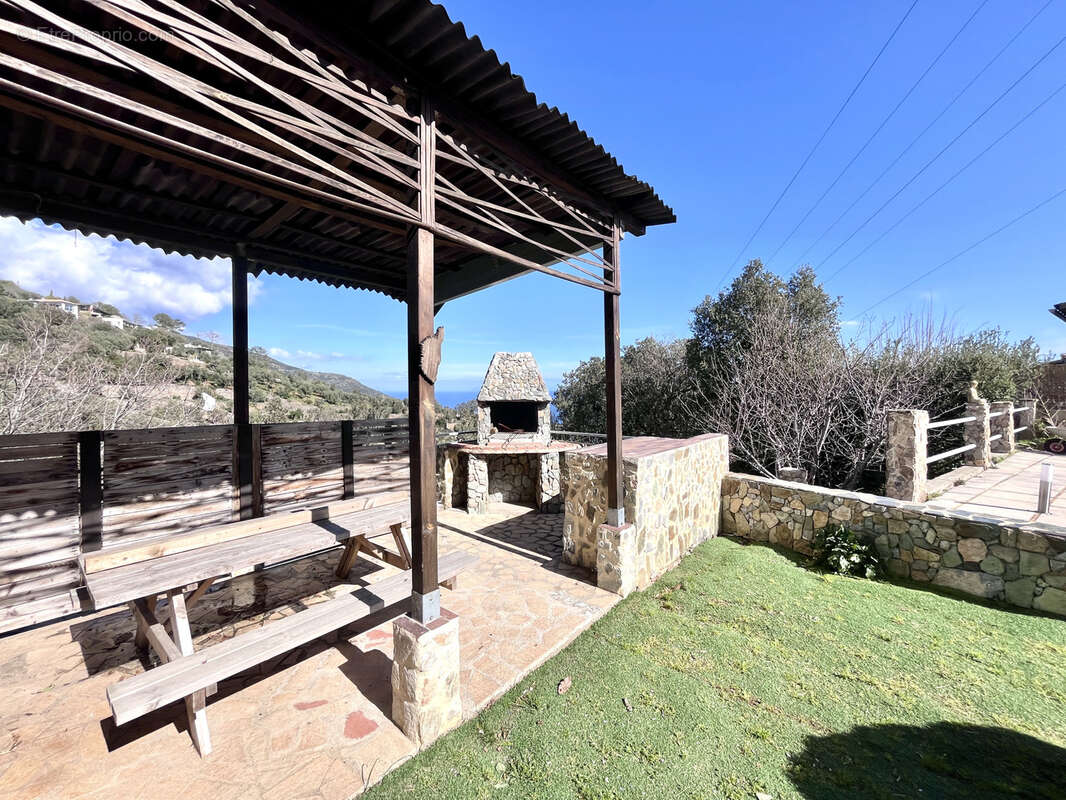 Maison à SAN-MARTINO-DI-LOTA