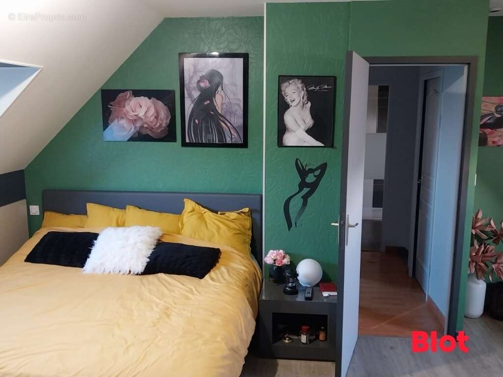 Maison à SAINT-M'HERVE