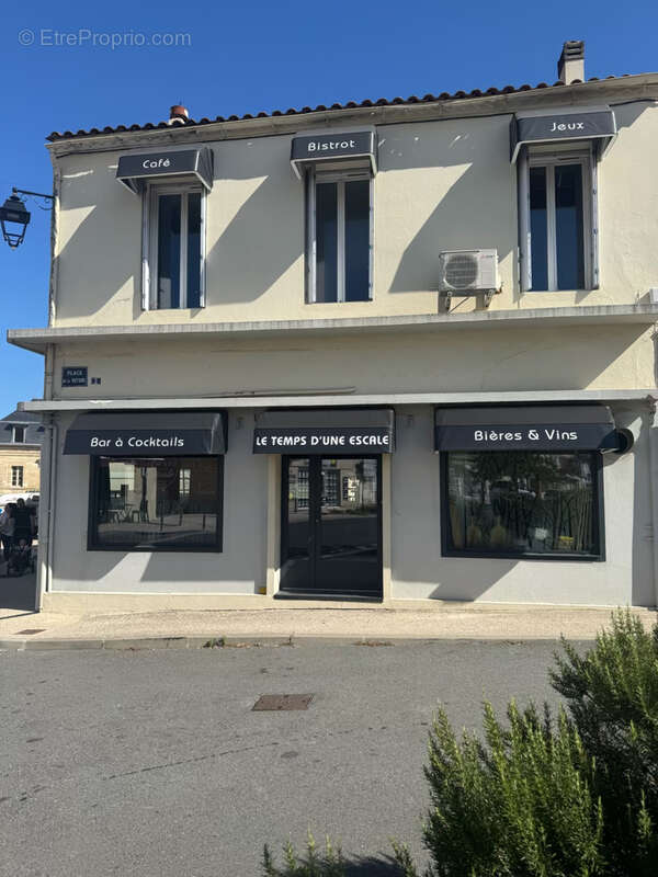 Autre à LA ROCHE-CHALAIS