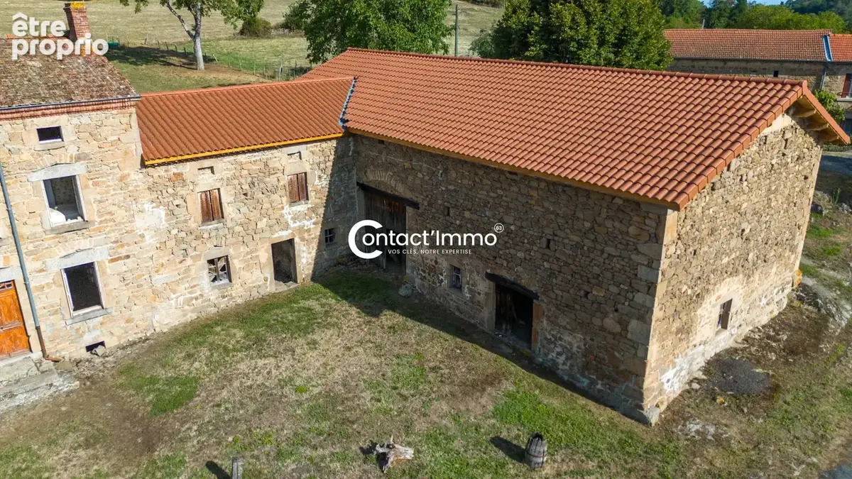Maison 7 pièces 175 m² à vendre à Saint-Dier-D'auvergne (63520) - photo 8