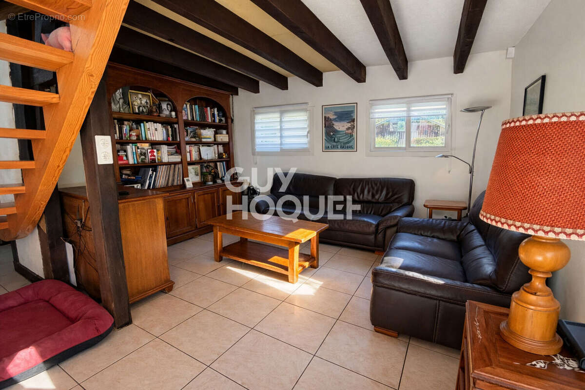 Maison à RION-DES-LANDES