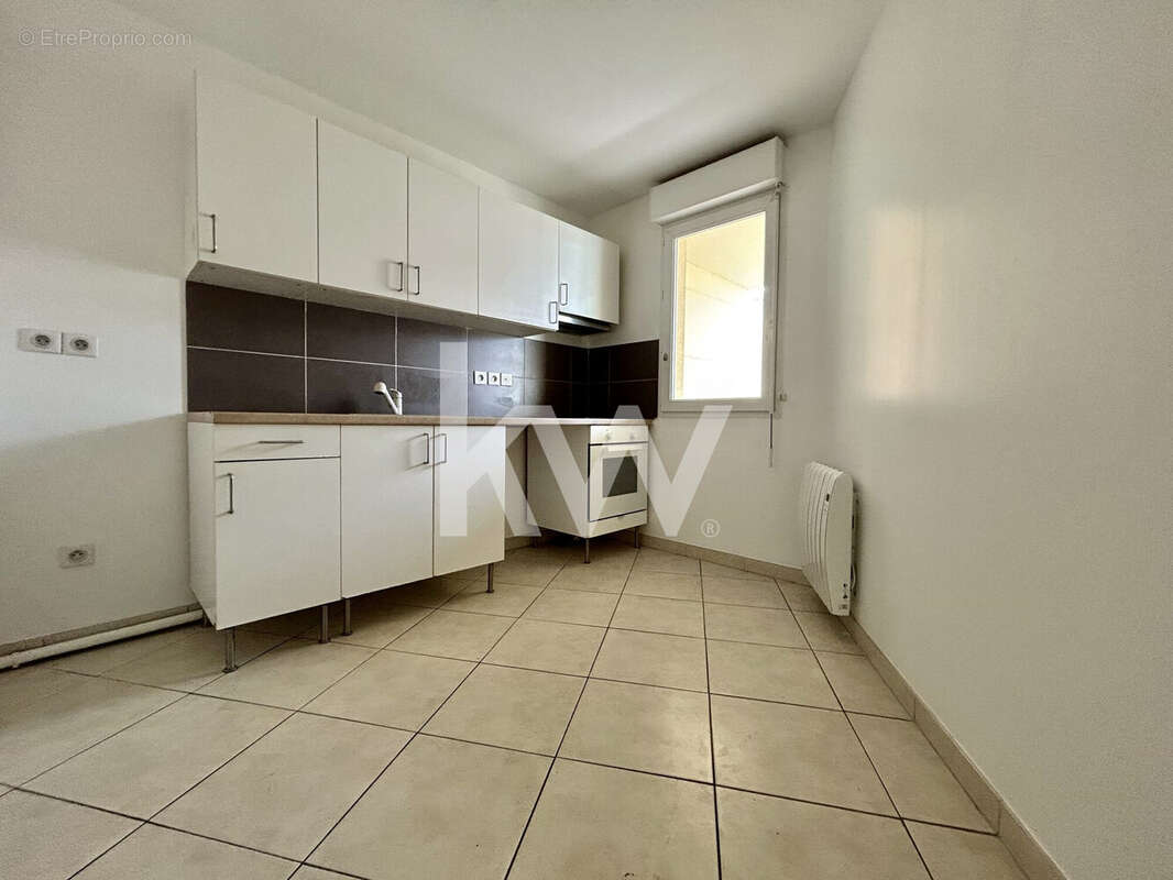Appartement à SAINT-JEAN-DE-BRAYE
