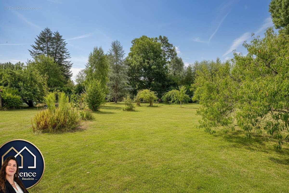 Maison 315 m² à Maintenon  - photo 8