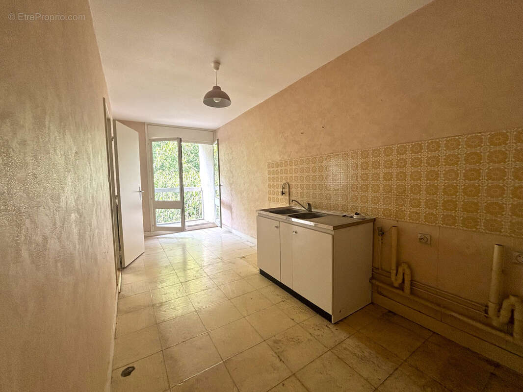 Appartement 5 pièces -Secteur La Poterie - Rennes - photo 3