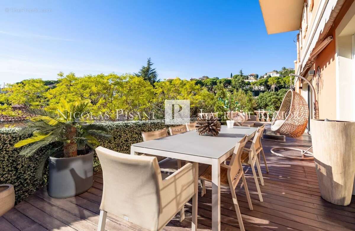 Appartement à VILLEFRANCHE-SUR-MER