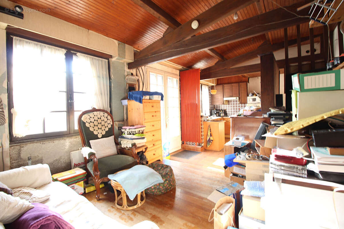 Maison à SARTROUVILLE