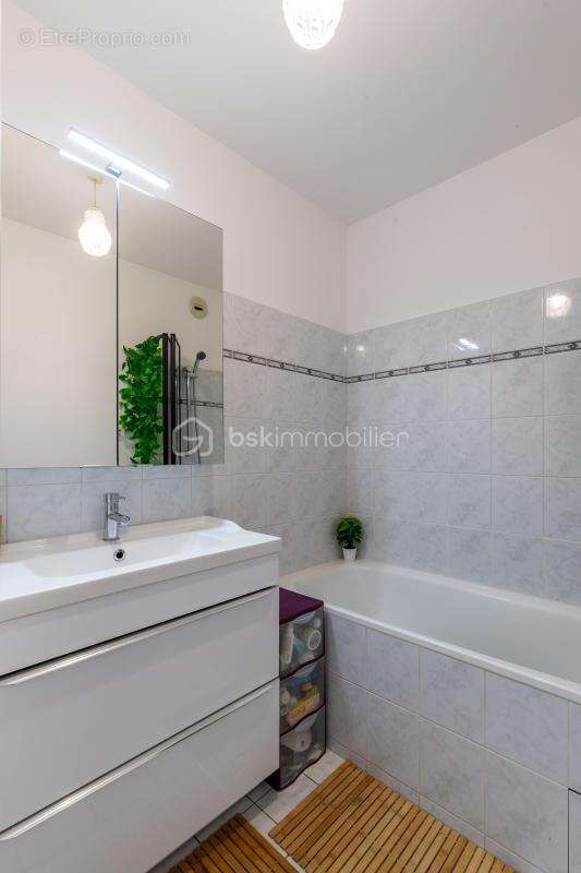 Appartement 2 pièces de 46.49 m² 77410 CLAYE-SOUILLY - photo 11