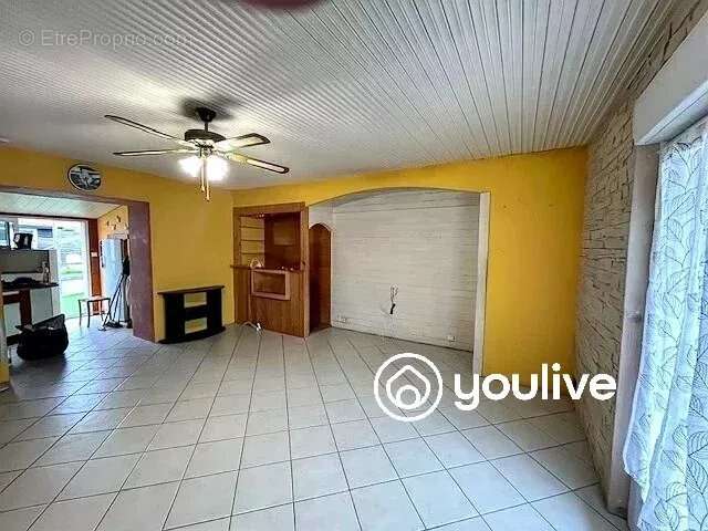 Maison à SAINT-MAIXENT-SUR-VIE