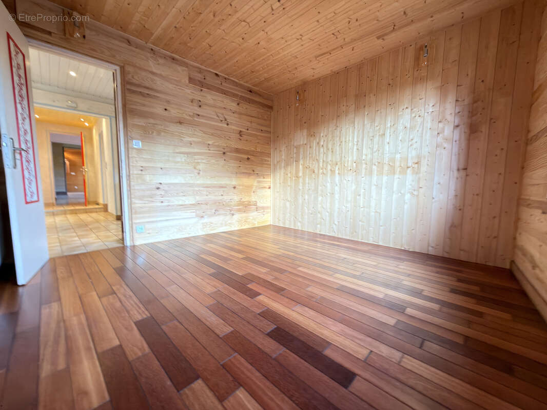 Maison à AUNAY-SOUS-AUNEAU