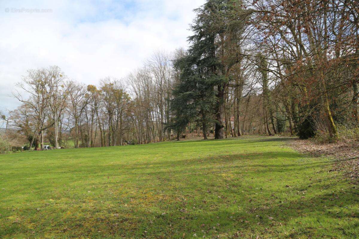 Appartement à AUTUN