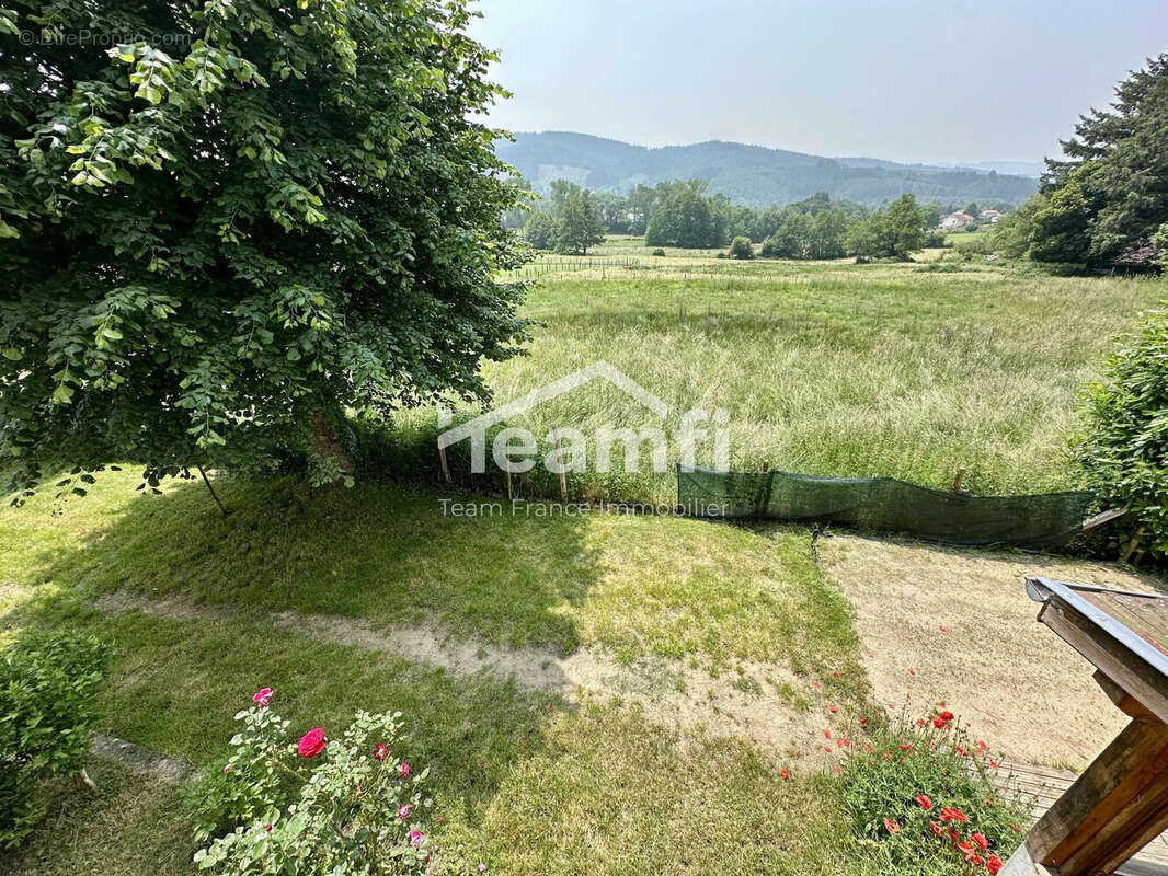 Maison à CHABRELOCHE