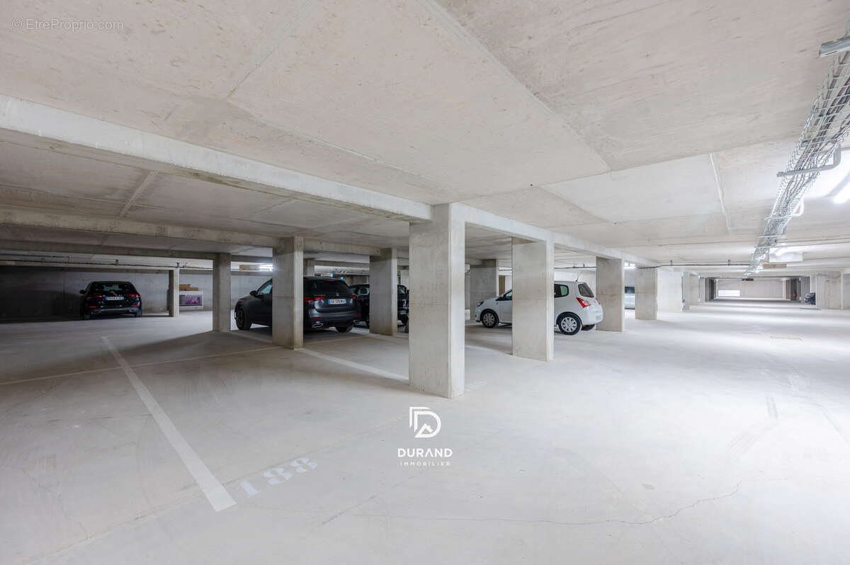 Appartement à MARSEILLE-9E
