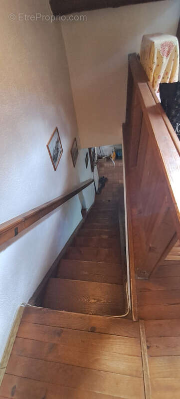 Maison à PEGAIROLLES-DE-L'ESCALETTE