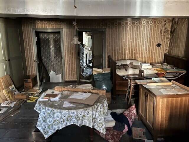 Maison à CHASSENEUIL-SUR-BONNIEURE