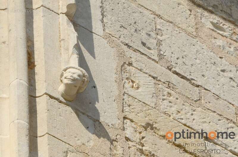 Maison à NANTEUIL-EN-VALLEE