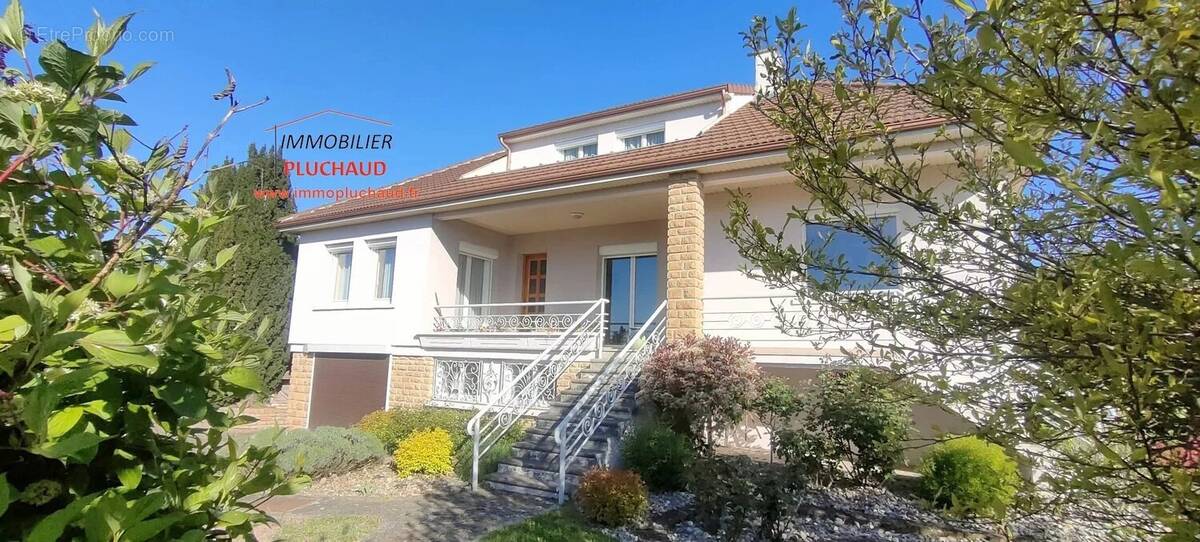 Maison à DOMPIERRE-LES-ORMES