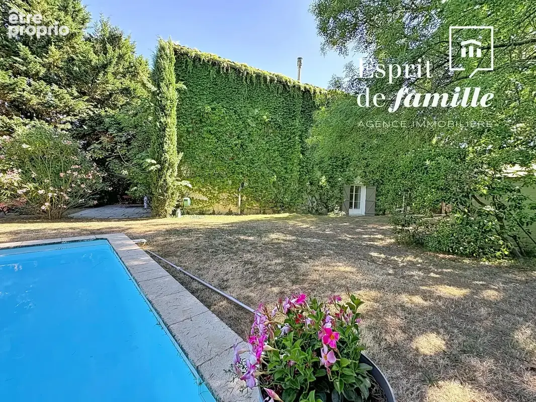 Ecully, demeure de charme 400m2 - photo 5