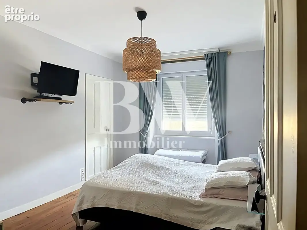 Cléder - Ensemble immobilier de 706 m² avec fonds de commerce inclus  Centre-bourg, commune du littoral - REF : FM620 - photo 8
