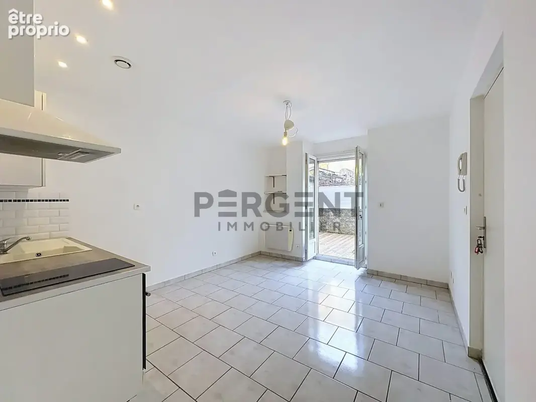 Appartement 2 pièces 30 m² à vendre à Charleville-Mezieres (08000) - photo 2