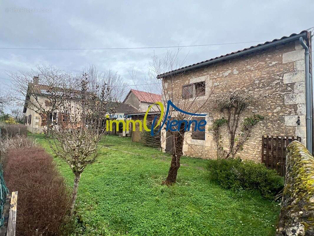 Maison à VALDIVIENNE