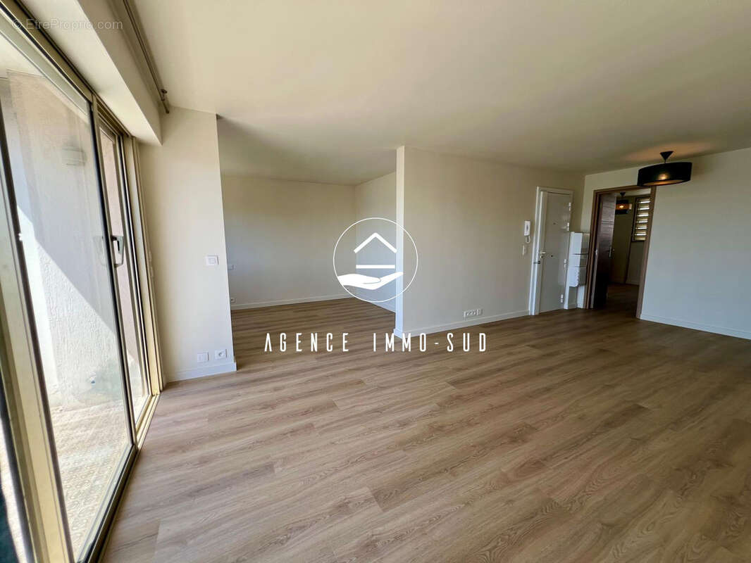 Appartement à CAGNES-SUR-MER