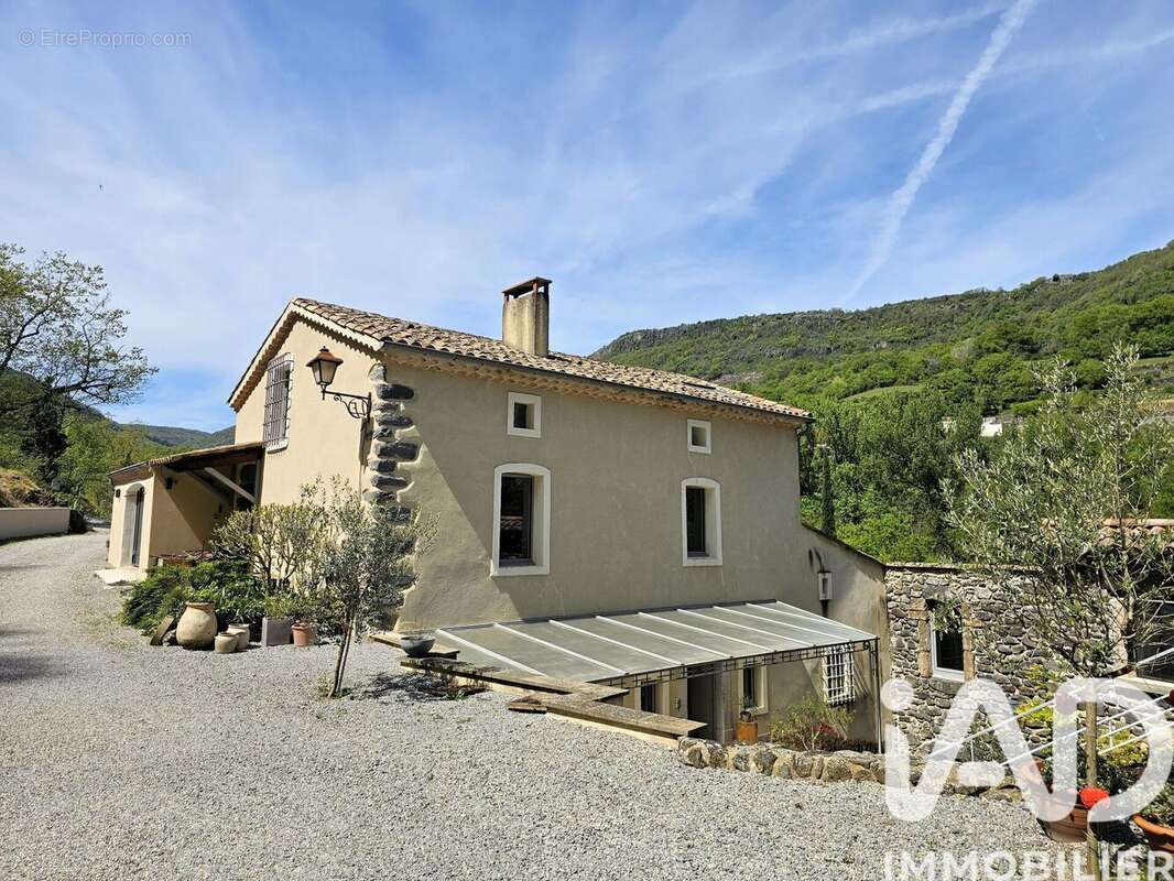 Photo 3 - Maison à ALISSAS