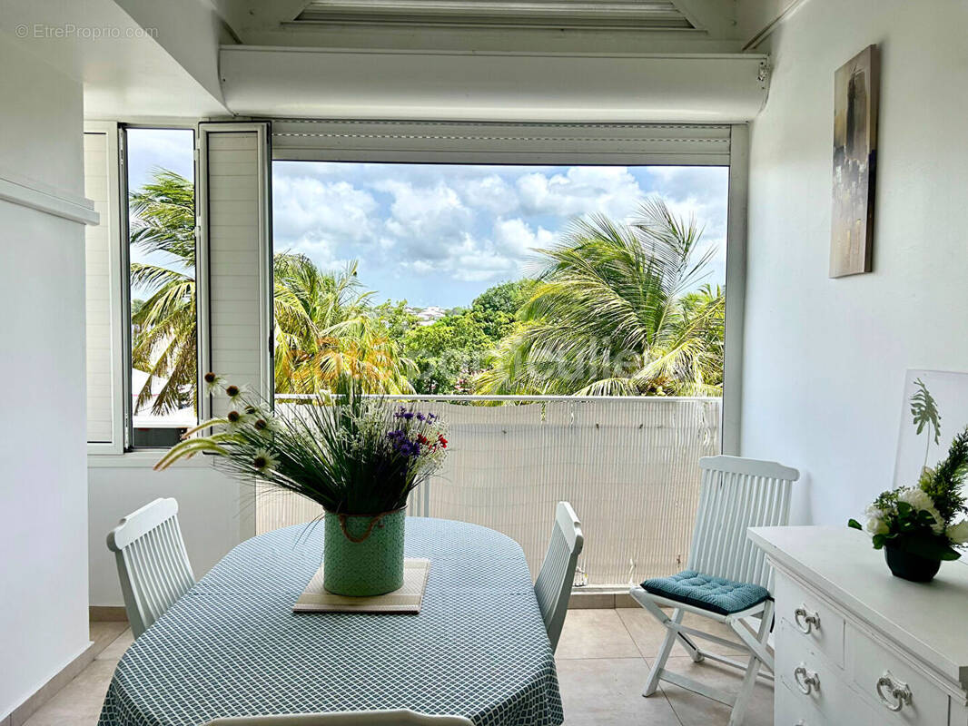 Appartement à SAINTE-ANNE