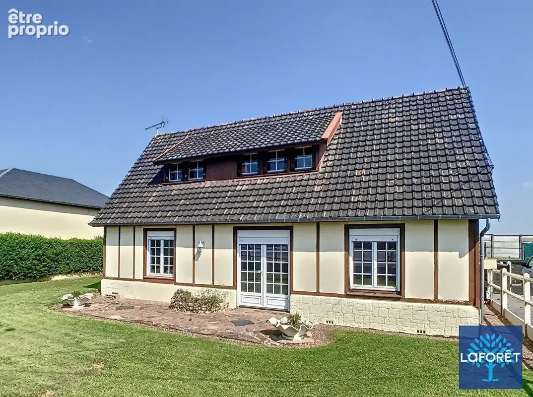 Maison à BERNAY