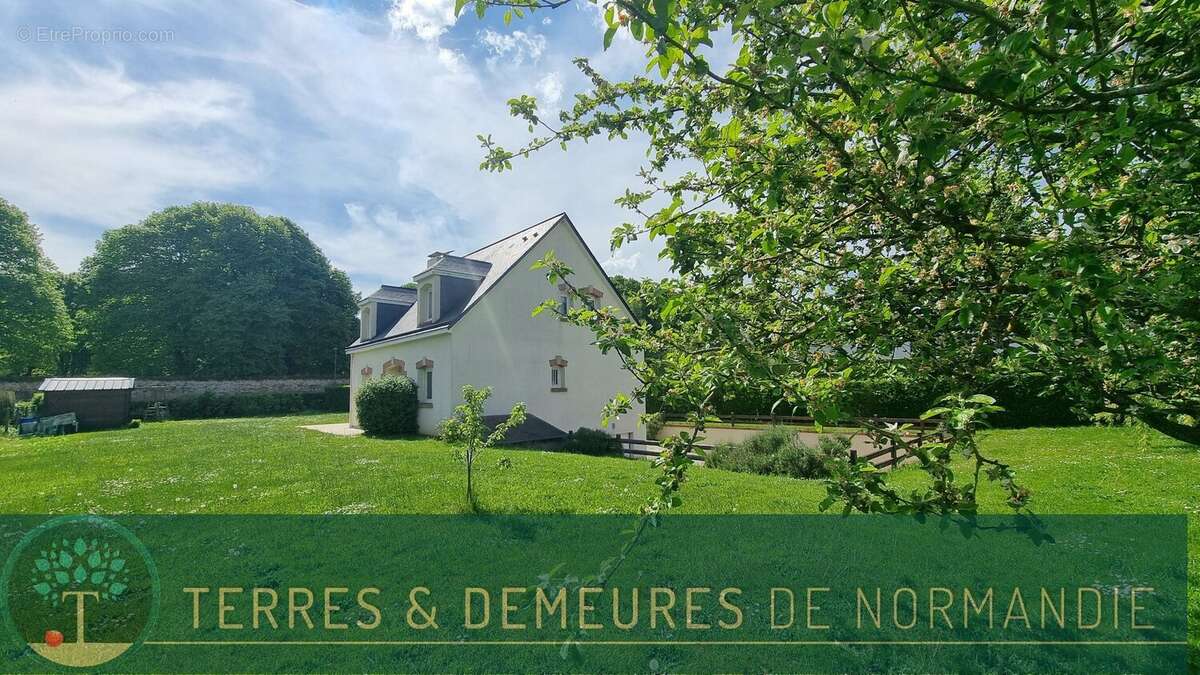 Maison à MARTIN-EGLISE