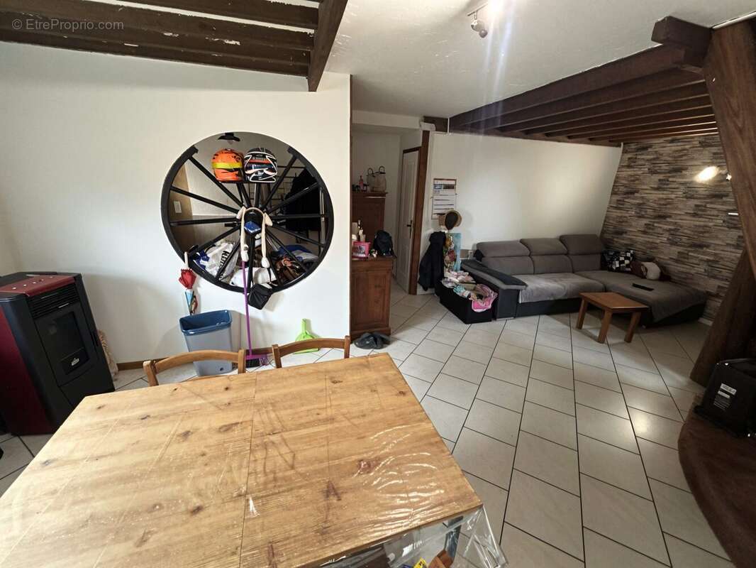 Appartement à AVRECHY