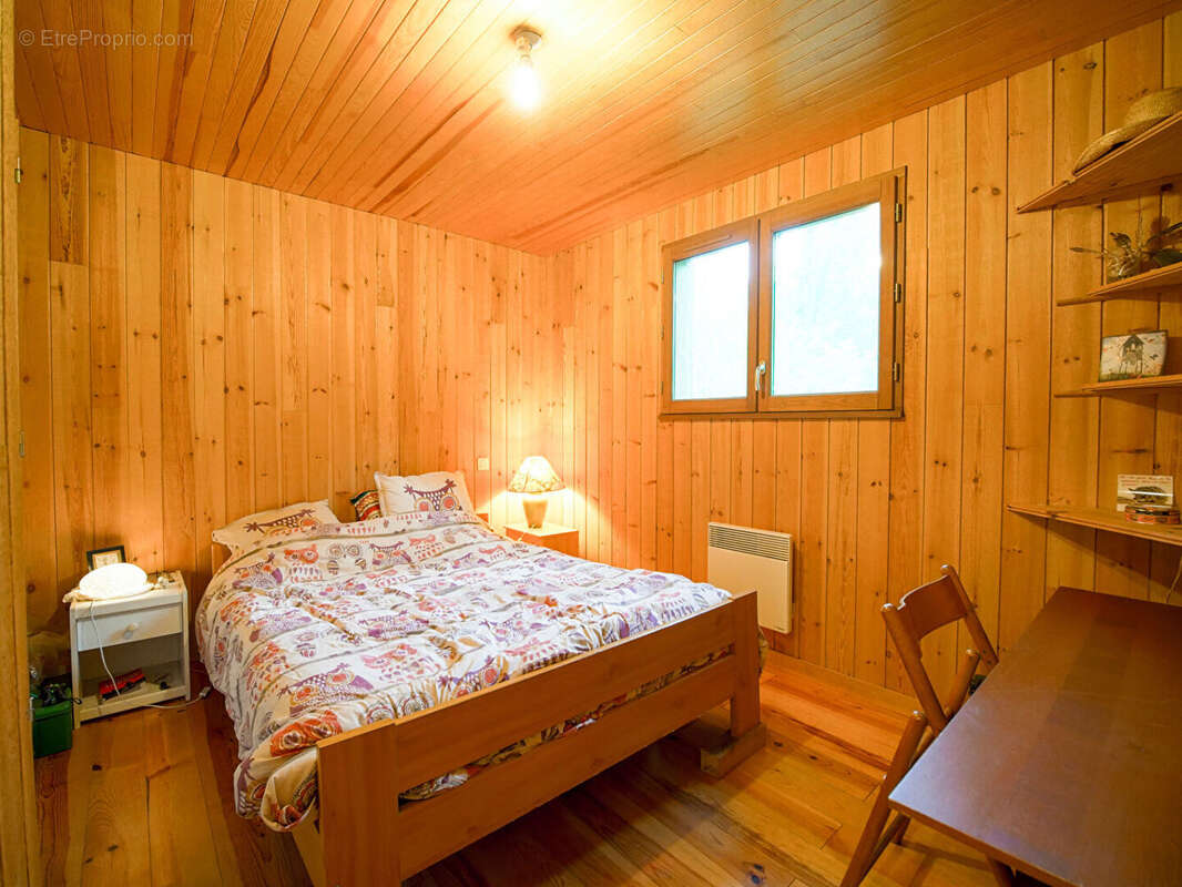 Bien rare ! un chalet hors du temps - photo 4