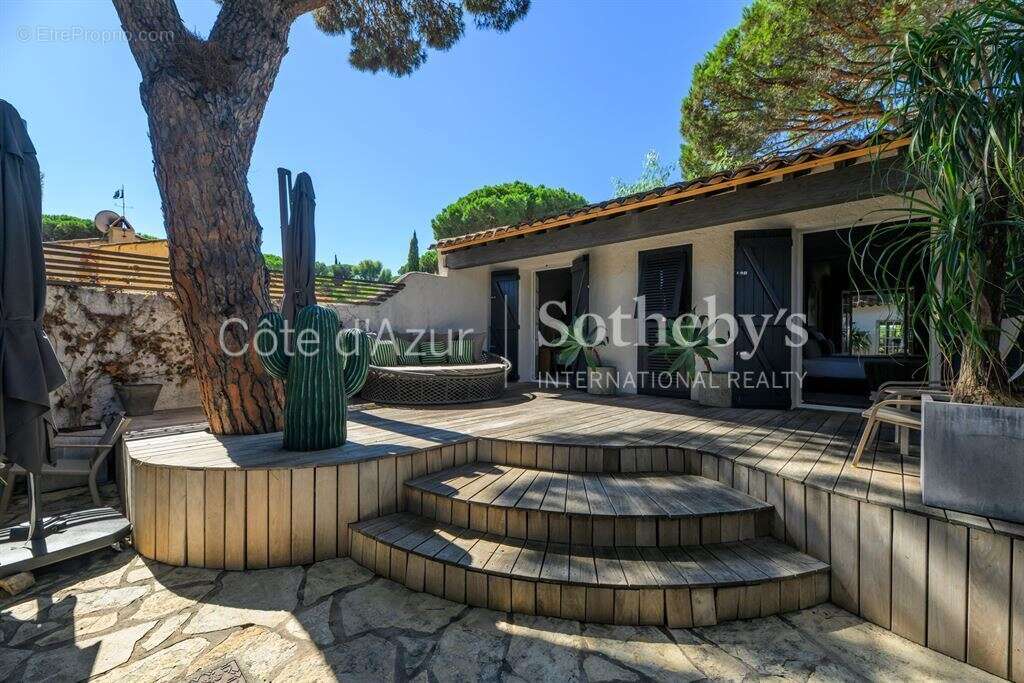 Maison à RAMATUELLE