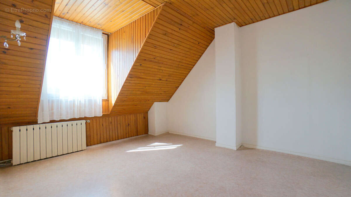 Maison à AUBERGENVILLE