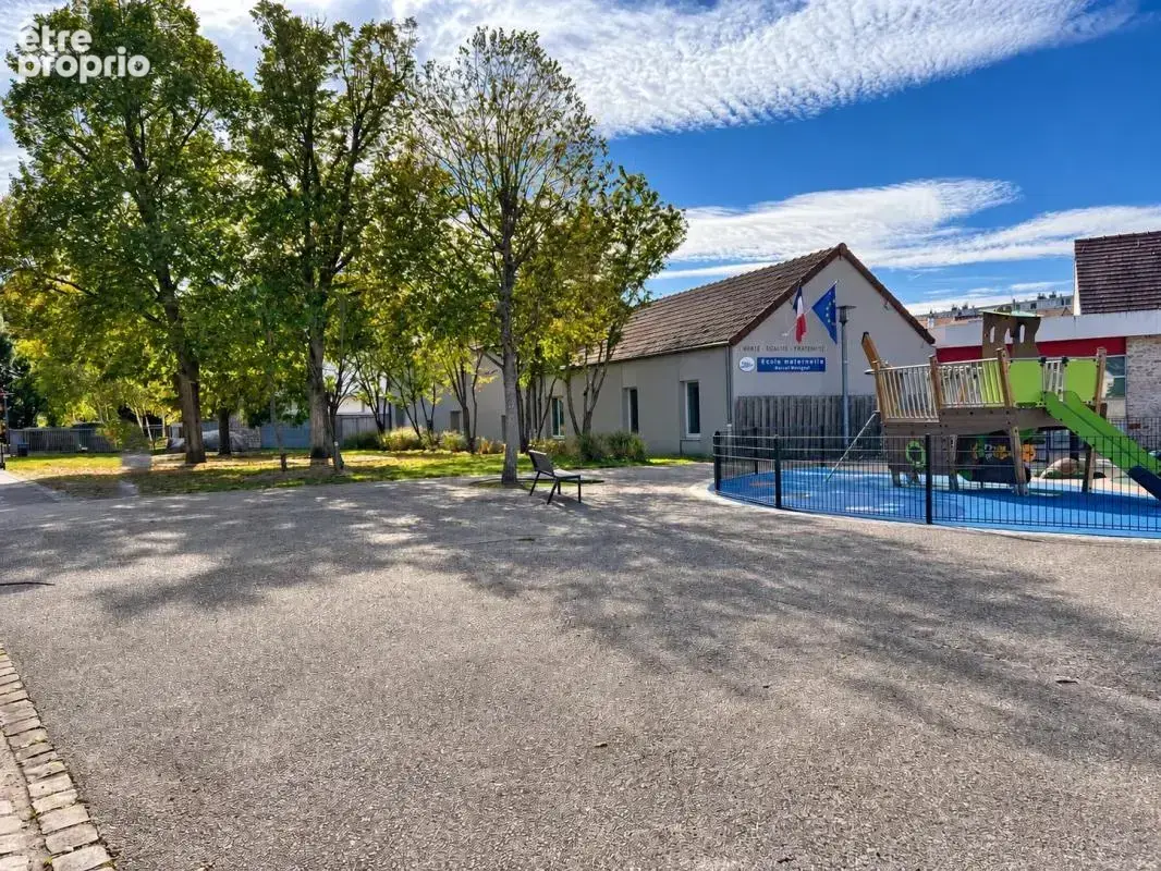 Trappes - village - photo 13