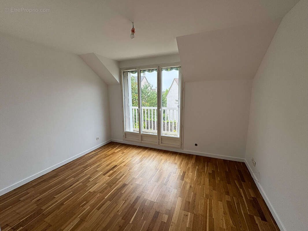 Maison à NOISY-LE-ROI